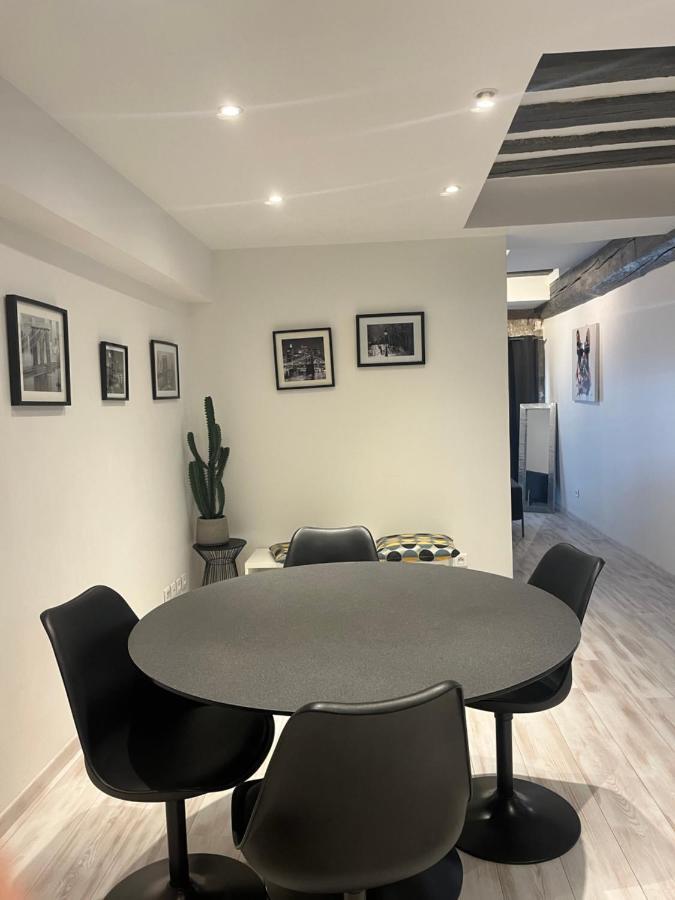 Le Jasmin Appart Spacieux Hyper Centre /Netflix Bourg-en-Bresse Luaran gambar